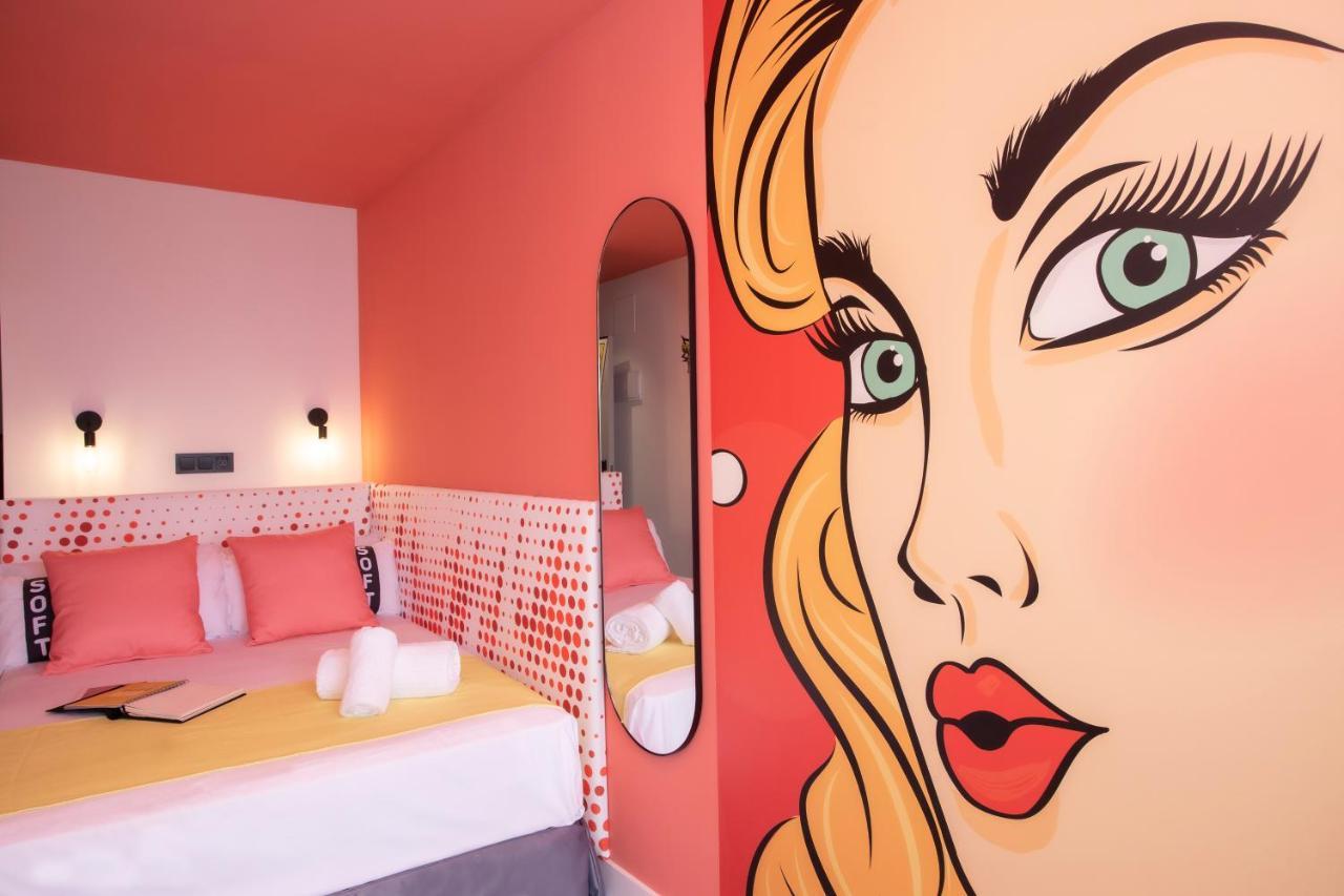 فندق Casual Pop Art بينايدورم المظهر الخارجي الصورة